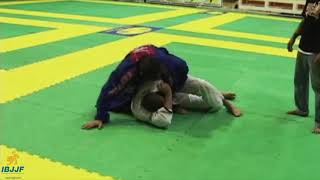 Roger Gracie vs Rodrigo quotCompridoquot Medeiros  World Championship 2004 [upl. by Farro]