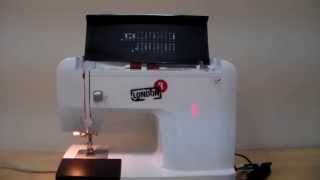 BERNINA Bernette London 3  огляд швейної машинки  Кутюр’є  sewing machine review [upl. by Suoivatra]