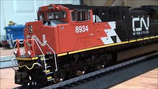 Review Athearn Genesis 20 EMD SD70M2 Canadian National [upl. by Lorne]