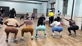 4 minutes GLUTES WORKOUT [upl. by Niledam]