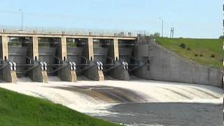 Time lapse opening of the Big Bend Dam Spillway  SDPB [upl. by Salazar]