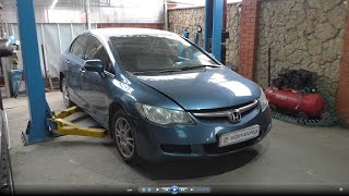 Замена передних тормозных колодок на Honda Civic 18 Хонда Цивик 2008 года [upl. by Halpern]