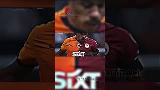 Sana kırmızı çok yakışıyoredit ysı için Metrixmi 😉 galatasaray gala ylcfootball football [upl. by Haldis]