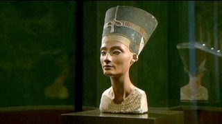 Berlim celebra centenário da descoberta do busto de Nefertiti [upl. by Christoper331]