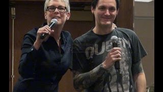 Jamie Lee Curtis Halloween HorrorHound Indianapolis Full HD Panel November 17th 2012 In 1080p HD [upl. by Ahsakal]