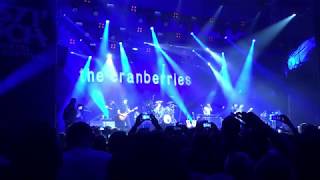 The Cranberries Live at Festi Neuch 2016 Linger [upl. by Bloomer]