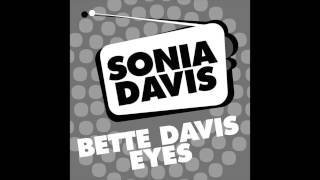 Sonia Davis  Bette Davis Eyes Pianoappella [upl. by Valenka]