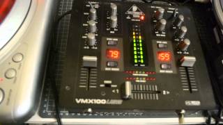 Vestax PDX2000 on Beringer VMX100 Mixer [upl. by Shirlee169]