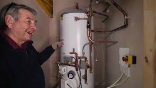 VENTED HOT WATER CYLINDERS  Plumbing Tips [upl. by Giorgi]