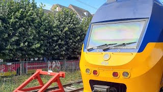 intercity Enkhuizen Flow 8717 Flow virm 9522 vanaf Eindhoven Centraal [upl. by Tnilf74]