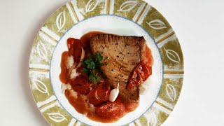 Recette  Steak de thon basquaise [upl. by Nodnal]