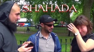 FRENCH LADY CRIES  SHAHADA  MUHAMMAD TAWHEED  SPEAKERS CORNER [upl. by Jeaz]