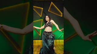 Laila Main Laila 💥 Song Dance 💃🏻 shorts kanishka dance reels youtubeshorts [upl. by Anoirtac451]