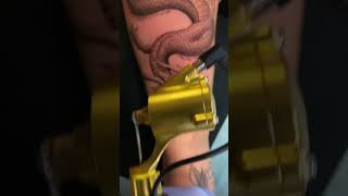 The best rotary tattoo machine for whipshading tattoo tattooartist losangelestattoo [upl. by Ainivad]