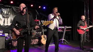 MARTY WILDE amp THE WILDCATS Teenager In Love WILDEST CATS IN TOWN XMAS 2017 Pontins Pakefield [upl. by Kaycee]