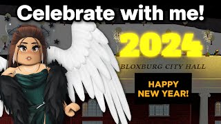 🔴Bloxburg NEW YEARS COUNTDOWN amp Opening my SKI LODGE [upl. by Airotel324]