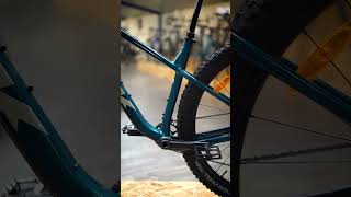 😍 Lindétrônable VTT Trek Roscoe 7 [upl. by Oludoet]