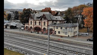 Et besøk hos togekspeditøren på Gjøvik stasjon in Norwegian [upl. by Nangem]