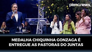 MEDALHA CHIQUINHA GONZAGA É ENTREGUE AS PASTORAS DA CONFERÊNCIA JUNTAS  PLENONEWS [upl. by Yesnek663]