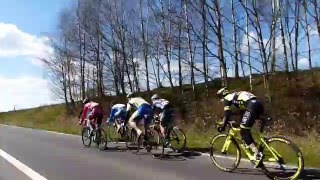 Cycliste handisport parmi les valides sur lune de ces courses de Méru [upl. by Keating582]