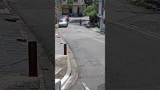 Ensinando meu filho a andar de patinete largando ele na descida kkkkk [upl. by Ardnasirhc351]