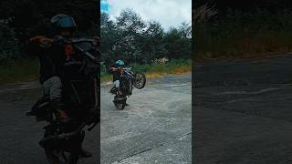 HOW TO POP WHEELIE ON PULSAR 220 shorts reels wheelie stunt shortsfeed trendingshorts [upl. by Brebner250]