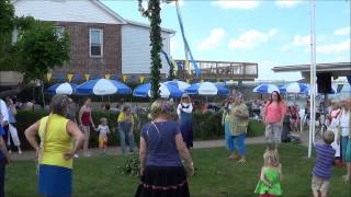 Traditional Swedish Midsummer Ring Dances around the Majstang at Sweden Day 2013 with SmorgasBandet [upl. by Olaf65]