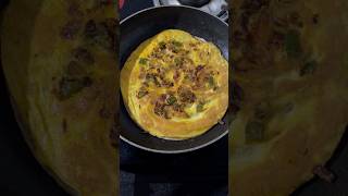 Omelette chapati🥚🌮food cooking omelette chapati homeatspace [upl. by Crescantia168]