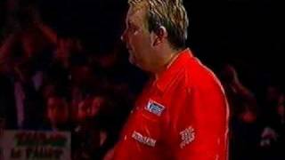 Phil Taylor vs Kevin Painter  2004 PDC World Final  Part 2027 [upl. by Enailuj]