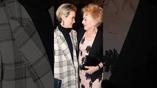 Sarah Paulson y Holland Taylor un romance que desafió Hollywood shorts [upl. by Ettenwad]