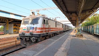 22924Jamnagar  Bandra Terminus Humsafar Express skips Naigaon Railway Station [upl. by Joselow961]