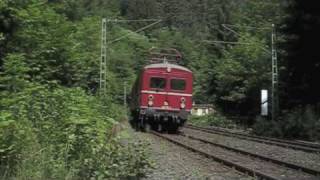 Tunnelfahrten mit dem quotRoten Heulerquot auf der Schwarzwaldbahn  ET 65 [upl. by Etteragram]