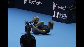 Caduta di Alexander Zverev  Il calore del pubblico di Torino  Atp Finals Torino [upl. by Aneed806]