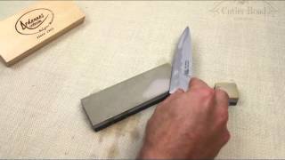 How to use a Coticule Whetstone [upl. by Bunker]