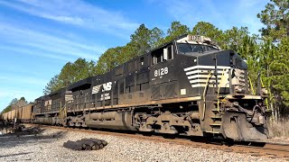 Norfolk Southern ES44AC 8128 Leads NS 323 at Crawford FL [upl. by Jennifer929]