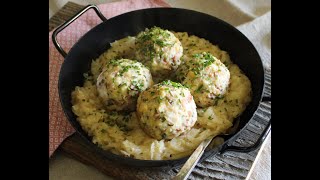 Speckknödel mit Sauerkraut [upl. by Karlik717]