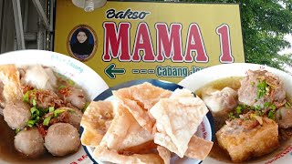 TERNYATA INI ALASAN KENAPA BAKSO MAMA SELALU RAMAI PEMBELI [upl. by Aremat]