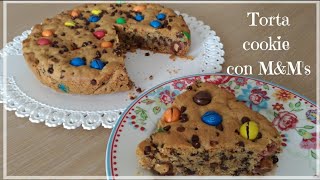 Torta cookie con MampMs gocce di cioccolato  ricetta carnevale  ricetta facile [upl. by Anoirb]