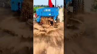 Multifunctional manure spreader fertilizer spreader manure spreader fertilizer spreader [upl. by Korella]