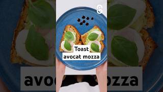 Les meilleur toast avocat mozza cuisine recette etudiant [upl. by Ecinhoj574]