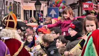 Sinterklaas arriveert in Bredase Haven [upl. by Geraint]