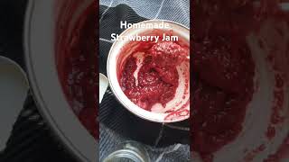 Homemade strawberry jam foodshortsvideo jammaking homemaderecipe fruitpreserve jam fruits [upl. by Lillith169]