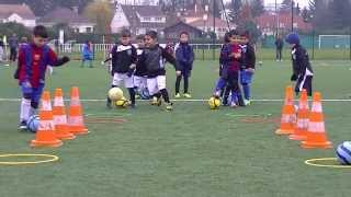 FOOTBALL ESSP95 U7 Déc 2013 Entrainement v1 [upl. by Malinin]