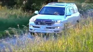 2016 Land Cruiser GXR  vs Land Cruiser VXR Review  part 2 [upl. by Yelena]