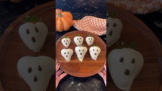 Spooky strawberries 🍓👻 🎃 halloween snacks treats chocolate cute [upl. by Tawney639]