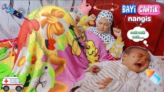 Mamah hamil makan mie pedas minum air galon kontraksi melahirkan bayi cantik nangis Zeline vlog [upl. by Aivekal]