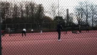 Eerste tenniswedstrijd [upl. by Tartaglia]