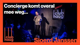 Concierge komt overal mee weg  Sjoerd Janssen ComedyClubHaug [upl. by Noid580]