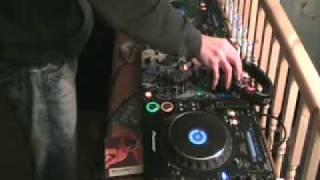 DJ Beat Matching Tutorial Practice [upl. by Changaris51]