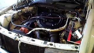 Engine Running with distributorless spark on Mercedes Benz [upl. by Erfert647]